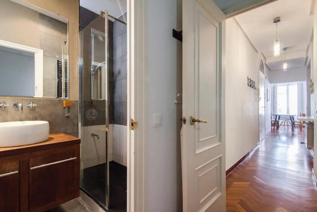 Malasana Beautiful Design Apartment 2Bed 2Bath Madrid Exterior photo